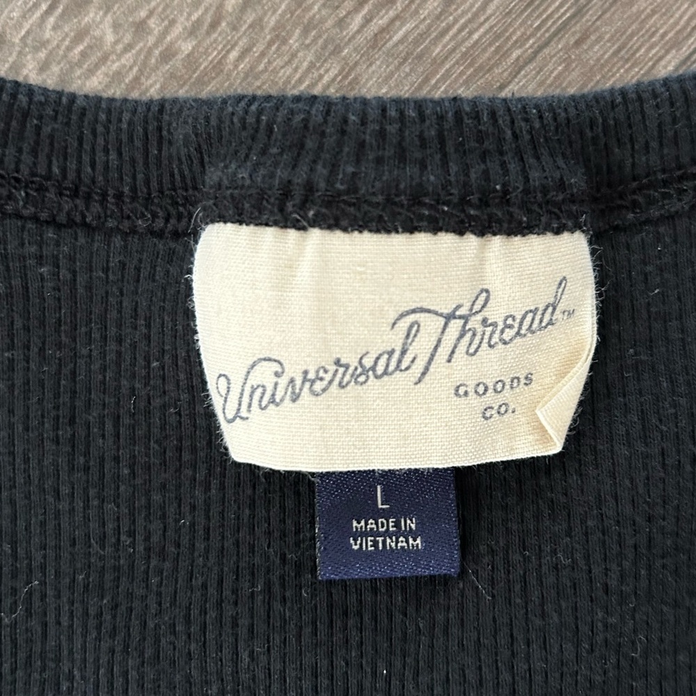 Universal Thread | Women’s Ribbed Tank Top - Picture 2 of 4